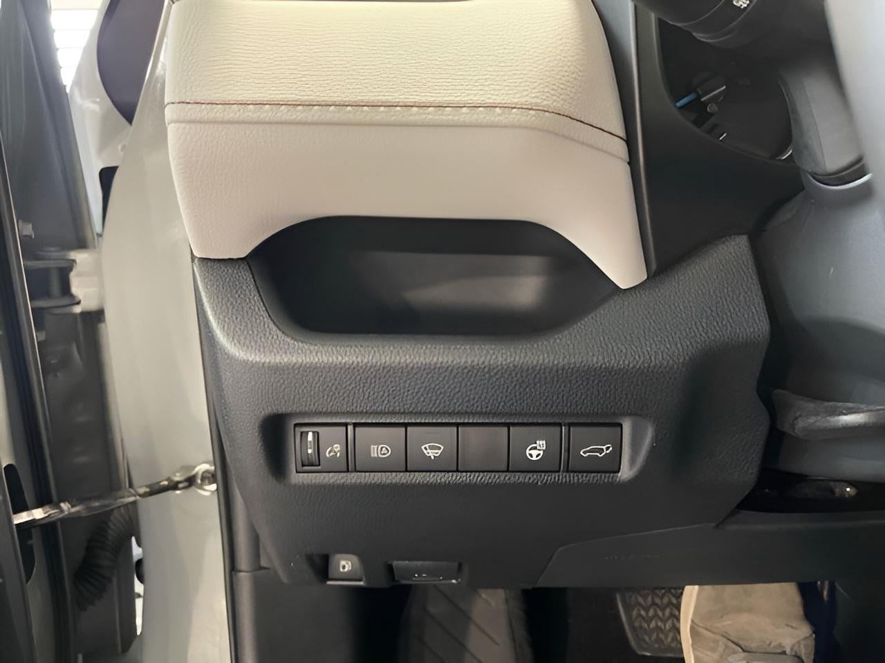 2020 Toyota RAV4 Hybrid XLE AWD