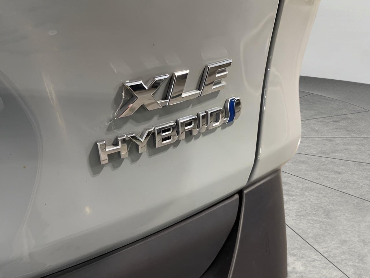 2020 Toyota RAV4 Hybrid XLE AWD