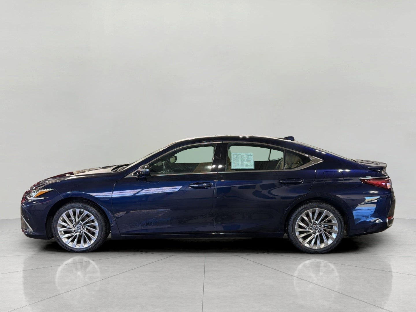 2023 Lexus ES ES 300h Luxury FWD