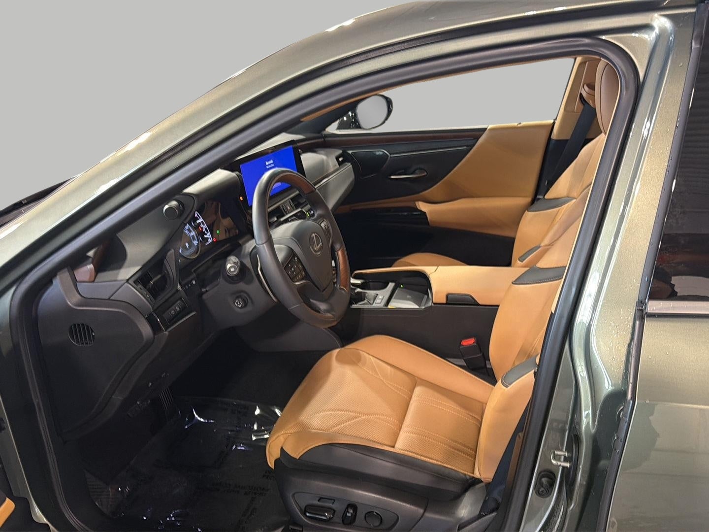 2025 Lexus ES ES 300h Luxury FWD