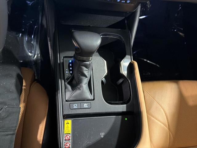 2025 Lexus ES ES 300h Luxury FWD