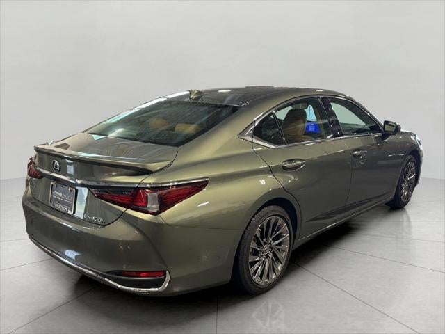 2025 Lexus ES ES 300h Luxury FWD