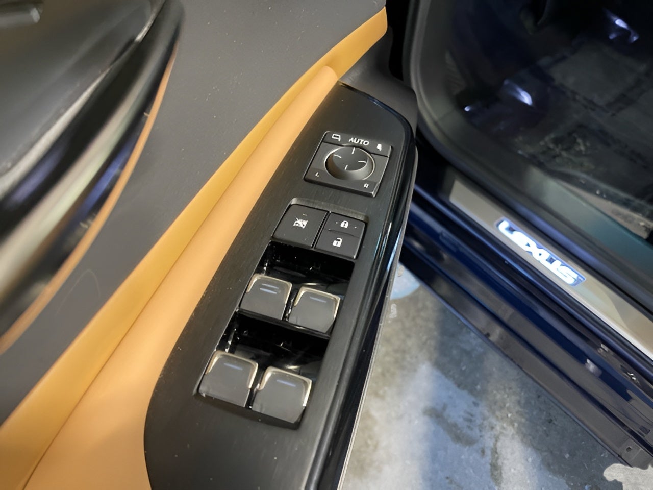 2024 Lexus ES ES 350 Ultra Luxury FWD