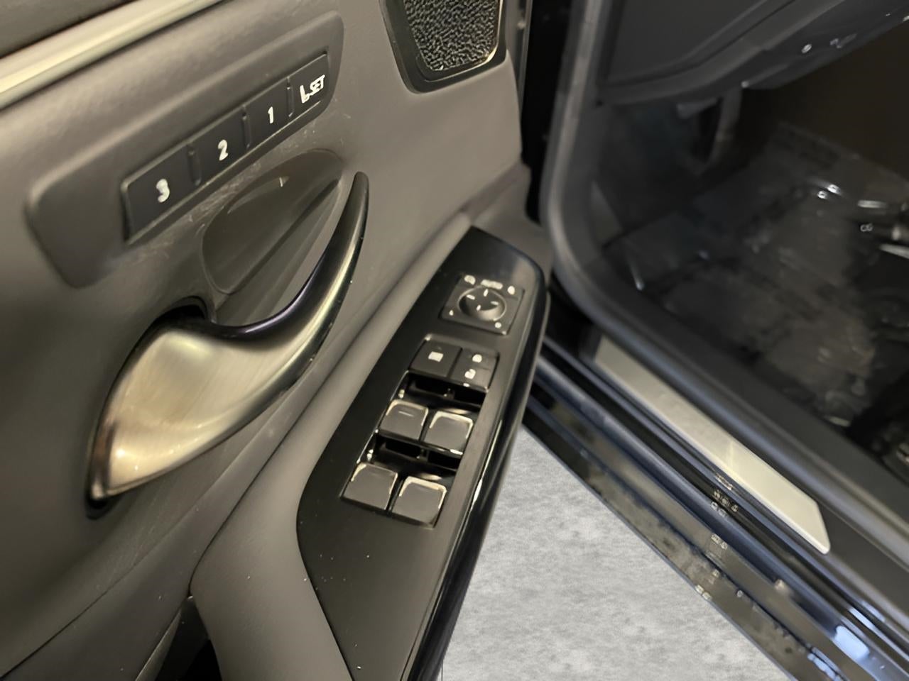 2023 Lexus ES ES 350 Ultra Luxury FWD