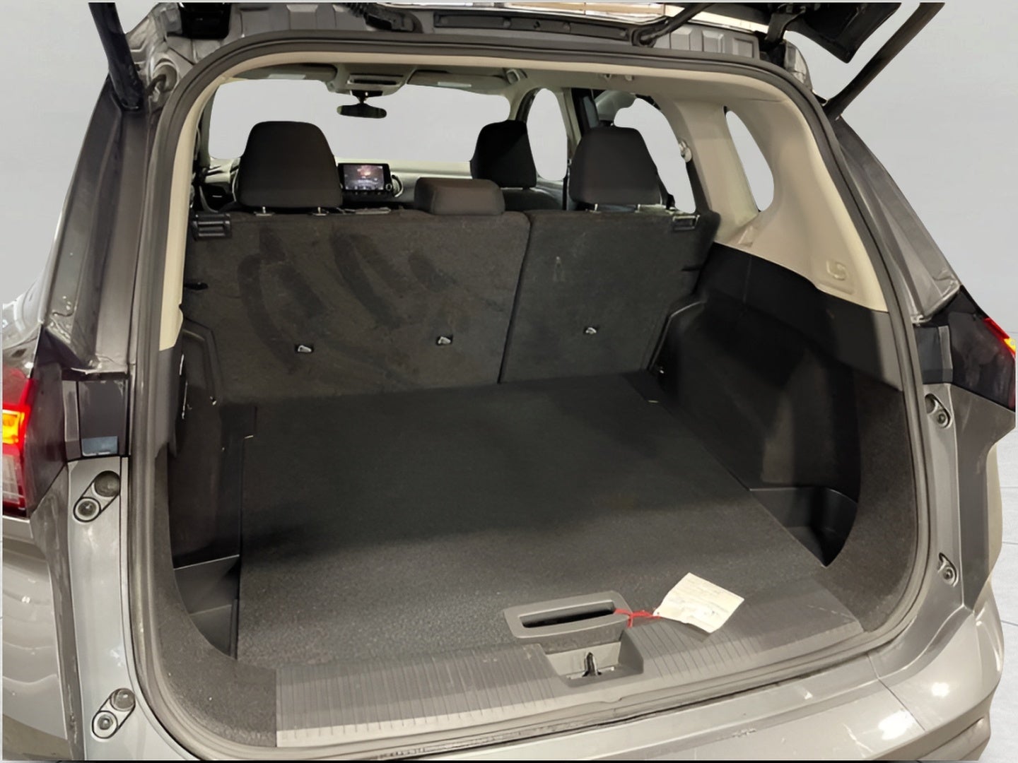 2025 Nissan Rogue AWD SV