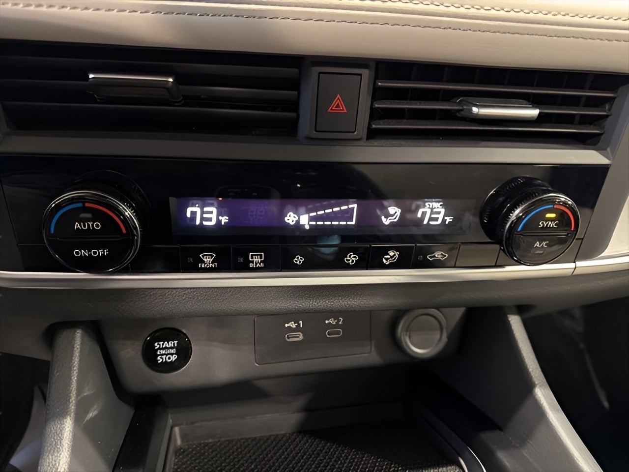 2025 Nissan Rogue AWD SV