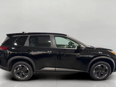 2025 Nissan Rogue AWD SV