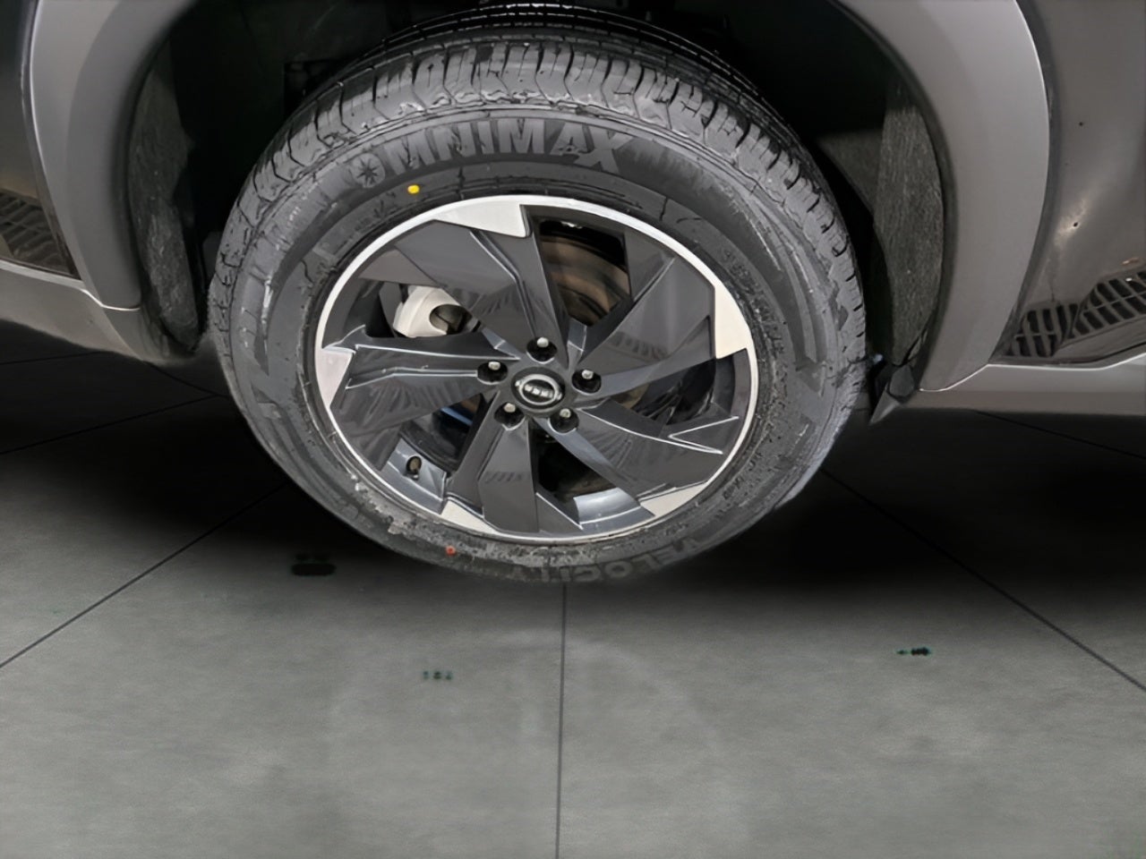 2025 Nissan Rogue AWD SV