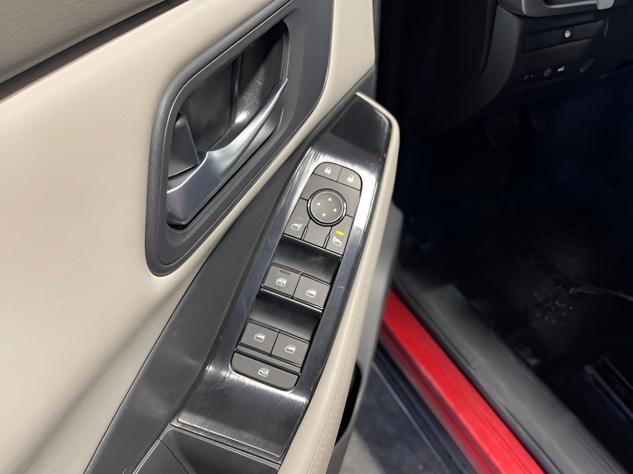 2025 Nissan Rogue AWD SV