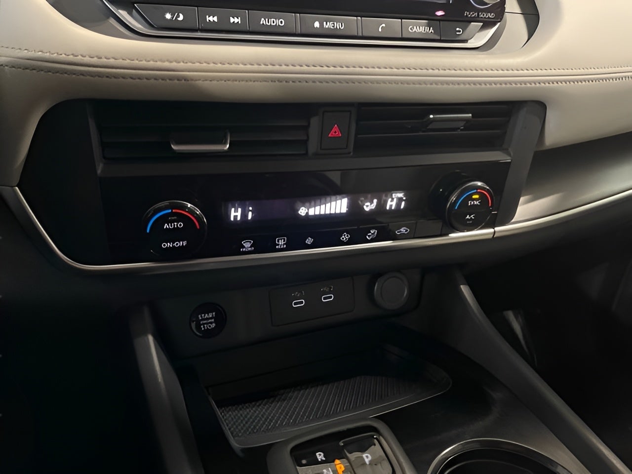 2025 Nissan Rogue AWD SV