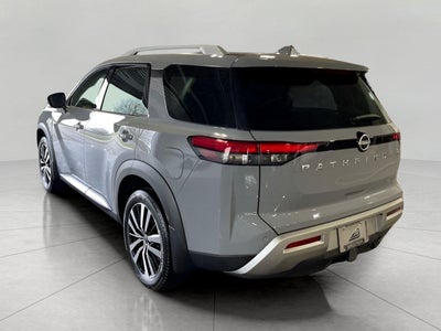 2025 Nissan Pathfinder Platinum 4WD