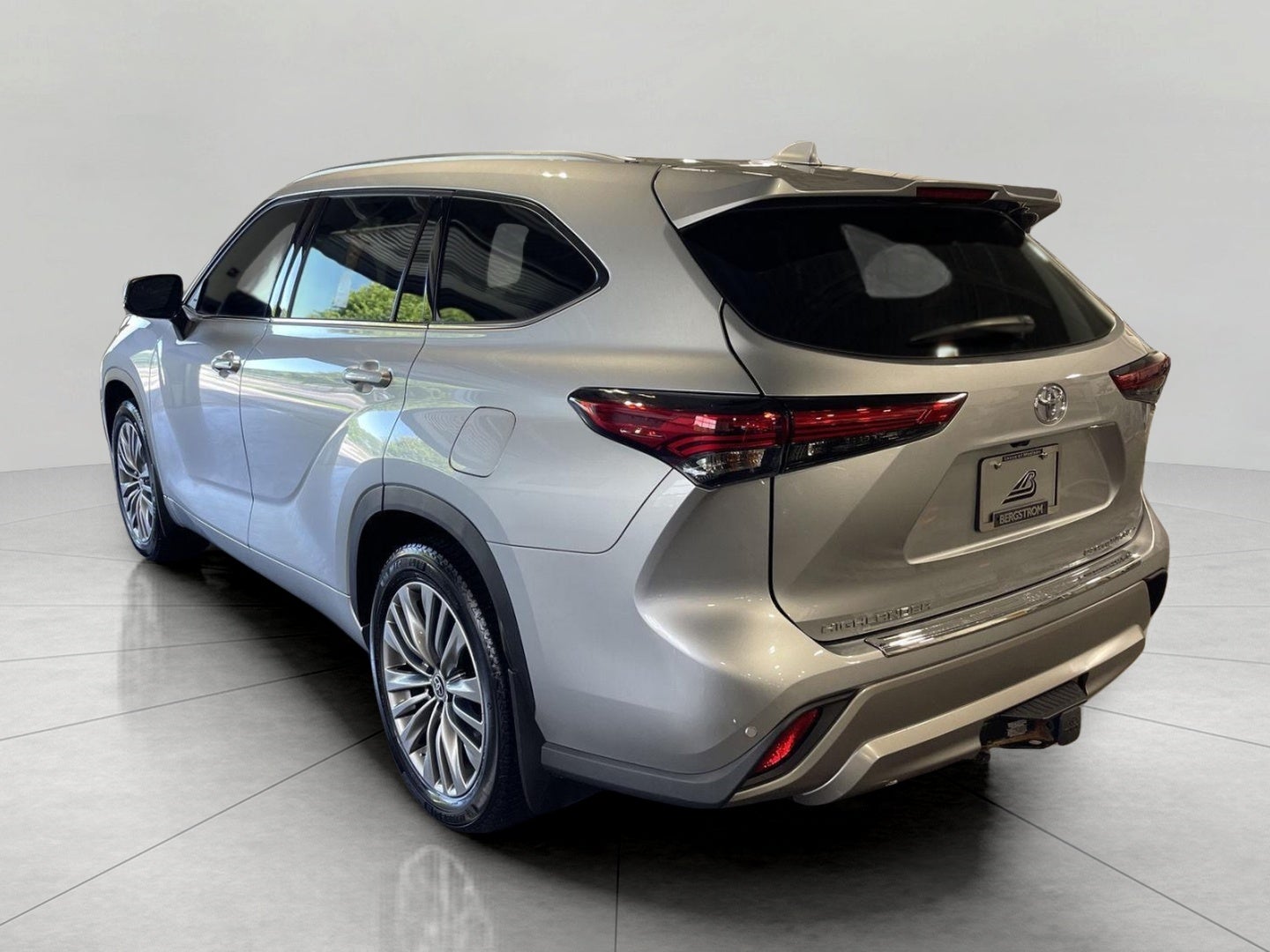 2021 Toyota Highlander Platinum AWD