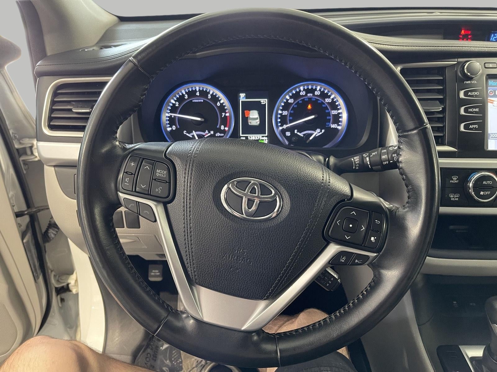 2018 Toyota Highlander XLE V6 AWD