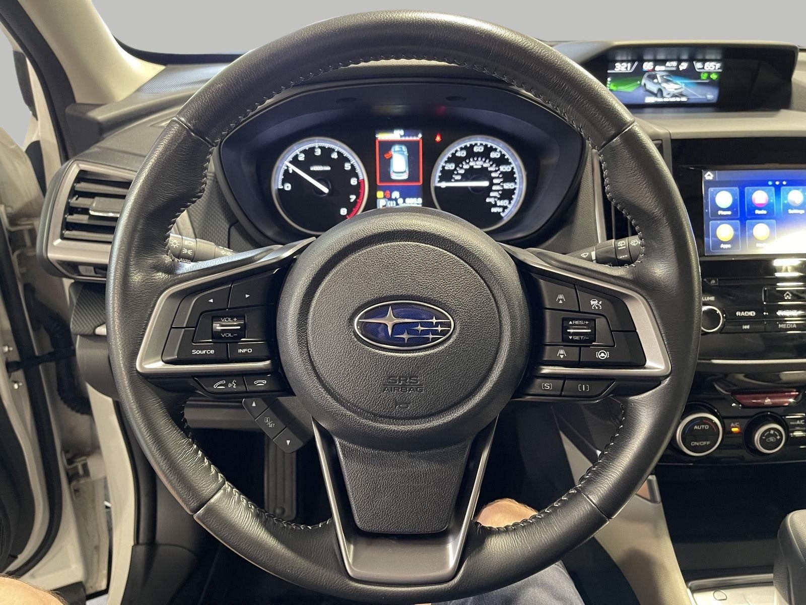 2023 Subaru Forester Premium CVT