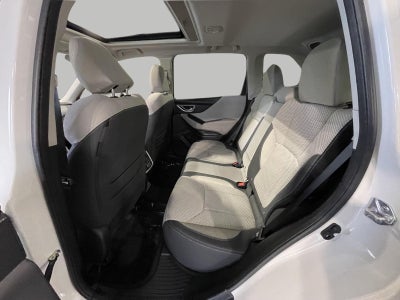 2023 Subaru Forester Premium CVT