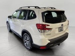 2023 Subaru Forester Premium CVT