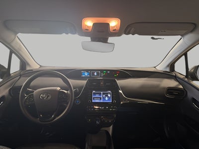 2021 Toyota Prius LE