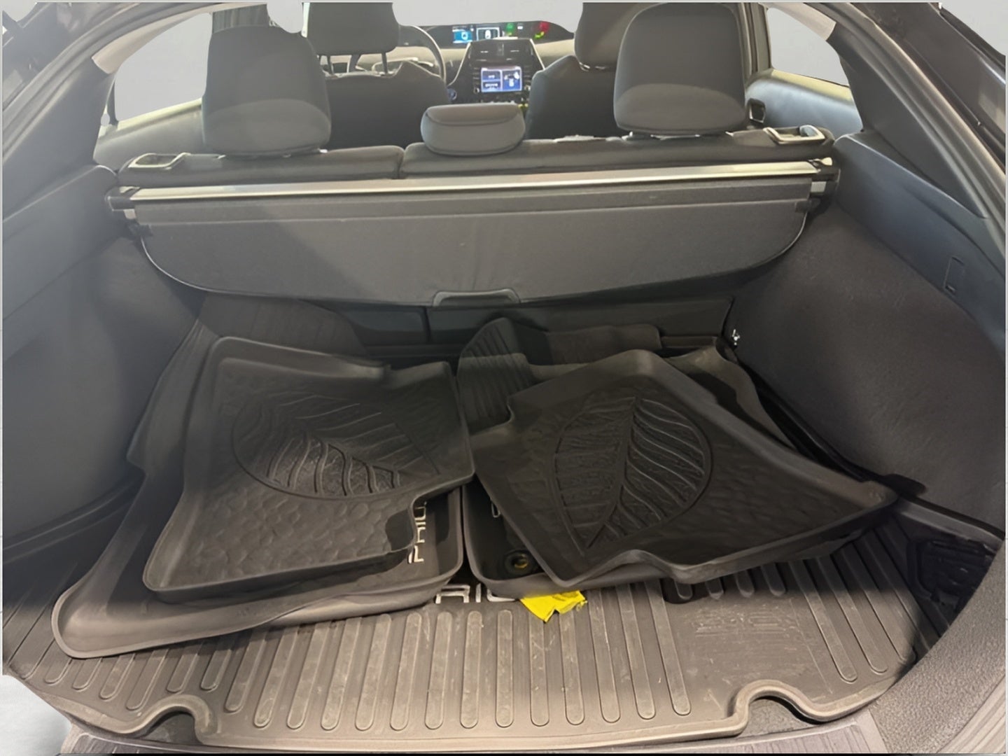 2021 Toyota Prius LE