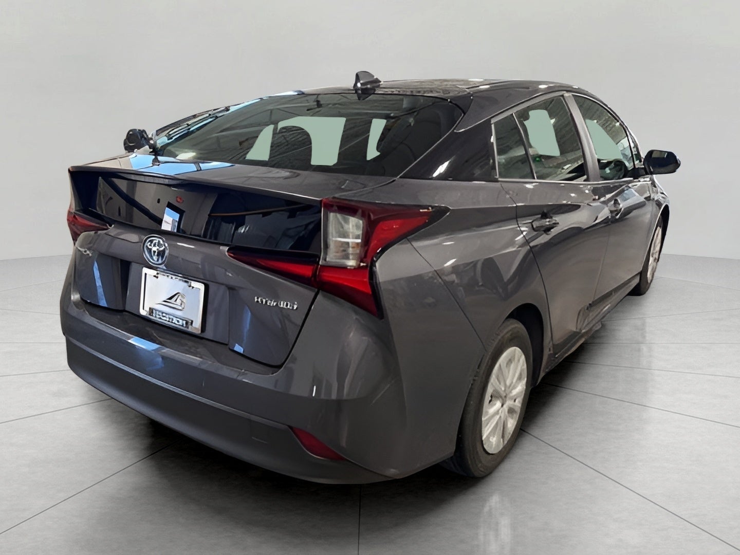 2021 Toyota Prius LE