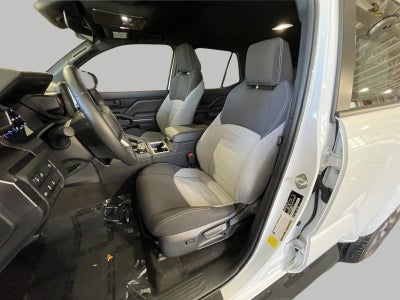 2025 Toyota 4Runner TRD Sport 4WD