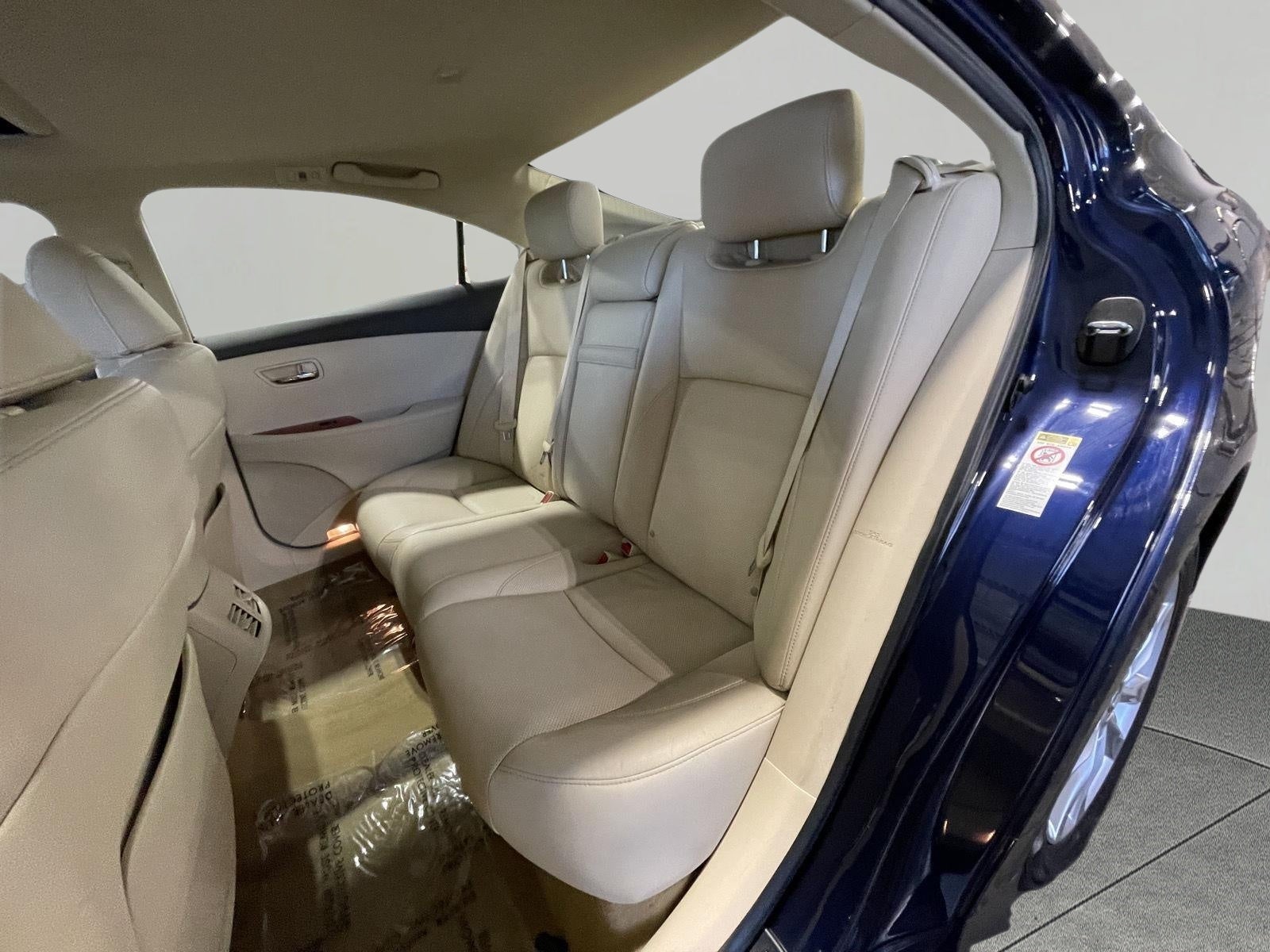 2011 Lexus ES 350 4dr Sdn