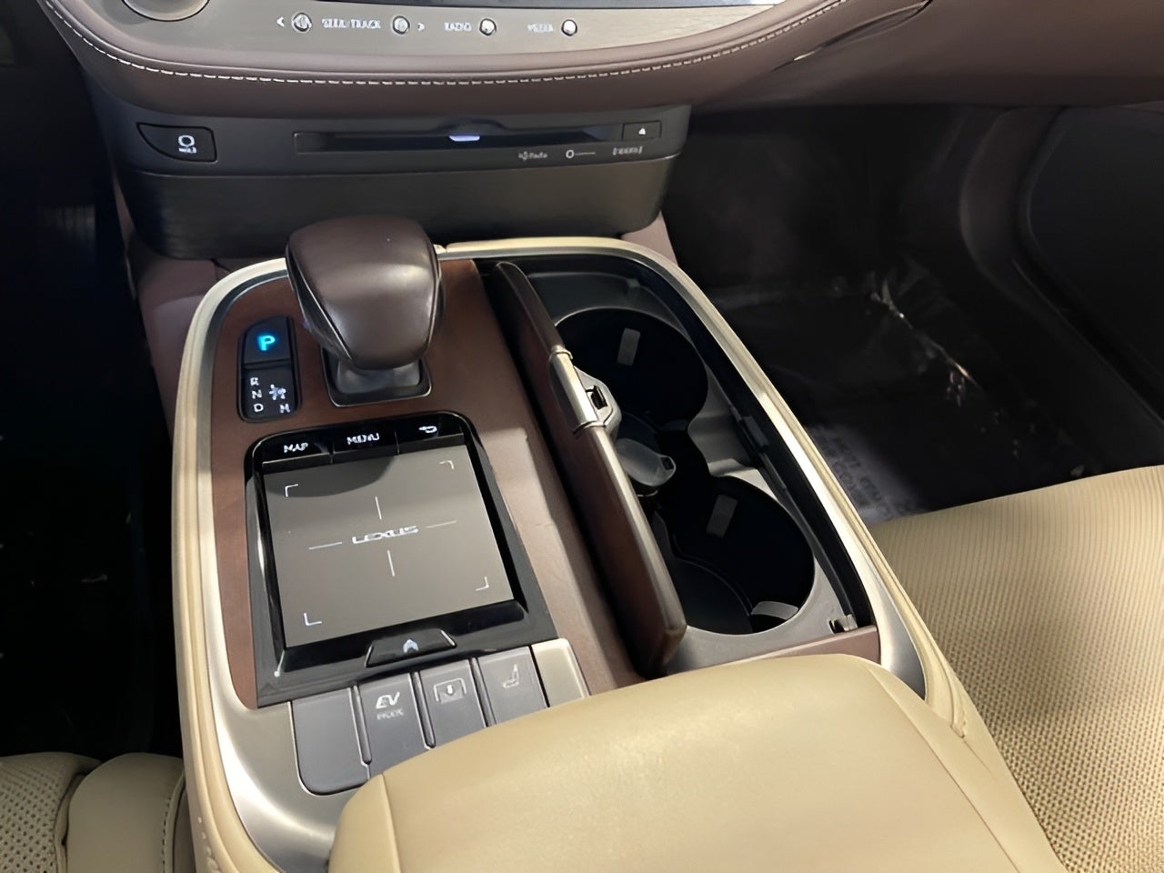 2019 Lexus LS LS 500h AWD