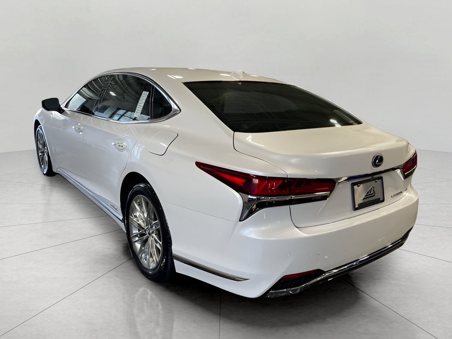 2019 Lexus LS LS 500h AWD