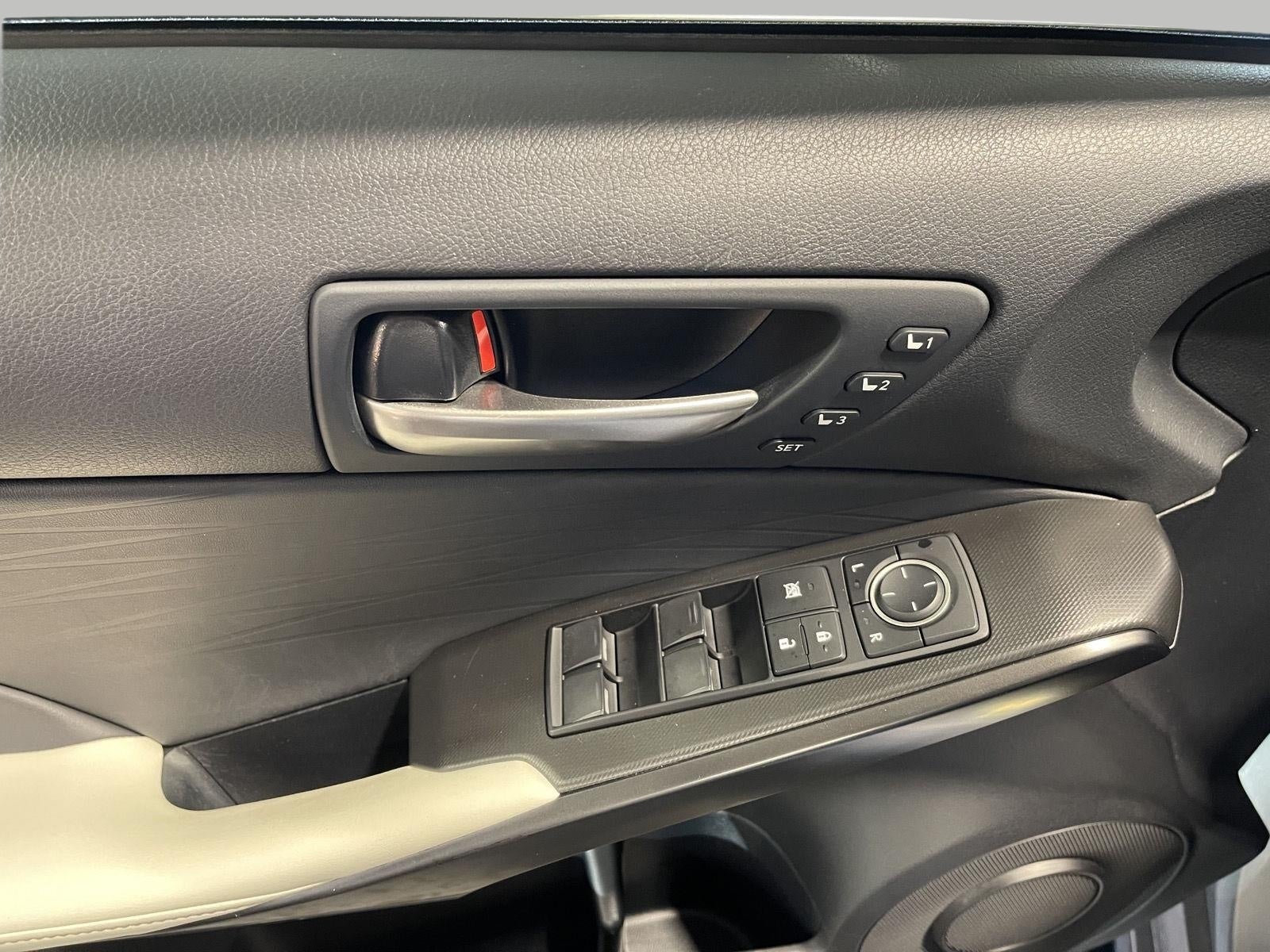 2023 Lexus IS IS 350 F SPORT AWD