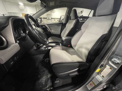 2017 Toyota RAV4 Hybrid XLE AWD