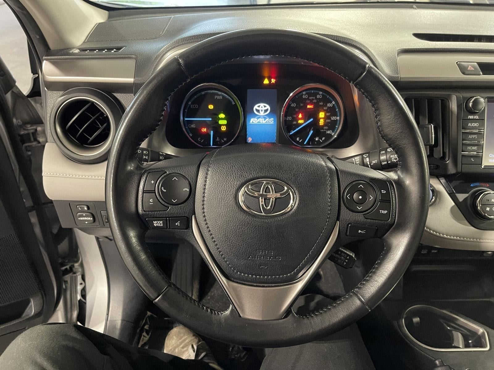 2017 Toyota RAV4 Hybrid XLE AWD