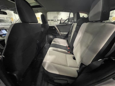 2017 Toyota RAV4 Hybrid XLE AWD