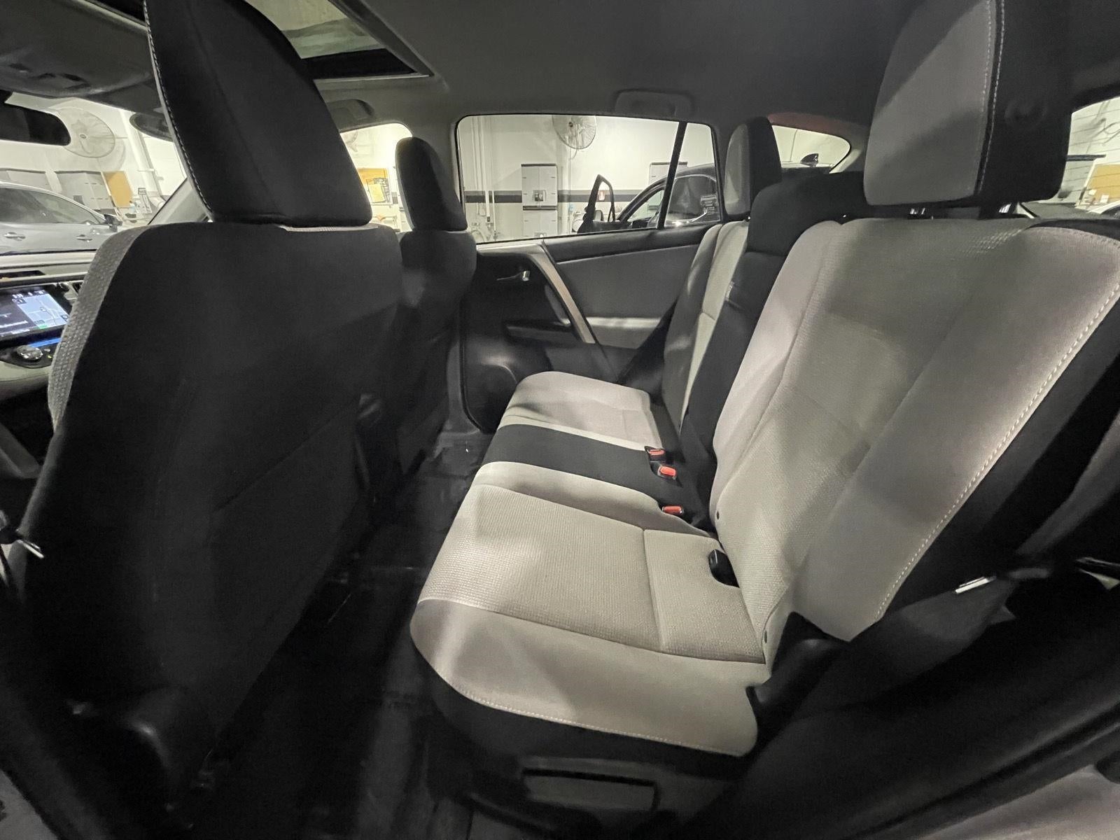 2017 Toyota RAV4 Hybrid XLE AWD