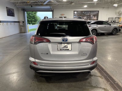 2017 Toyota RAV4 Hybrid XLE AWD