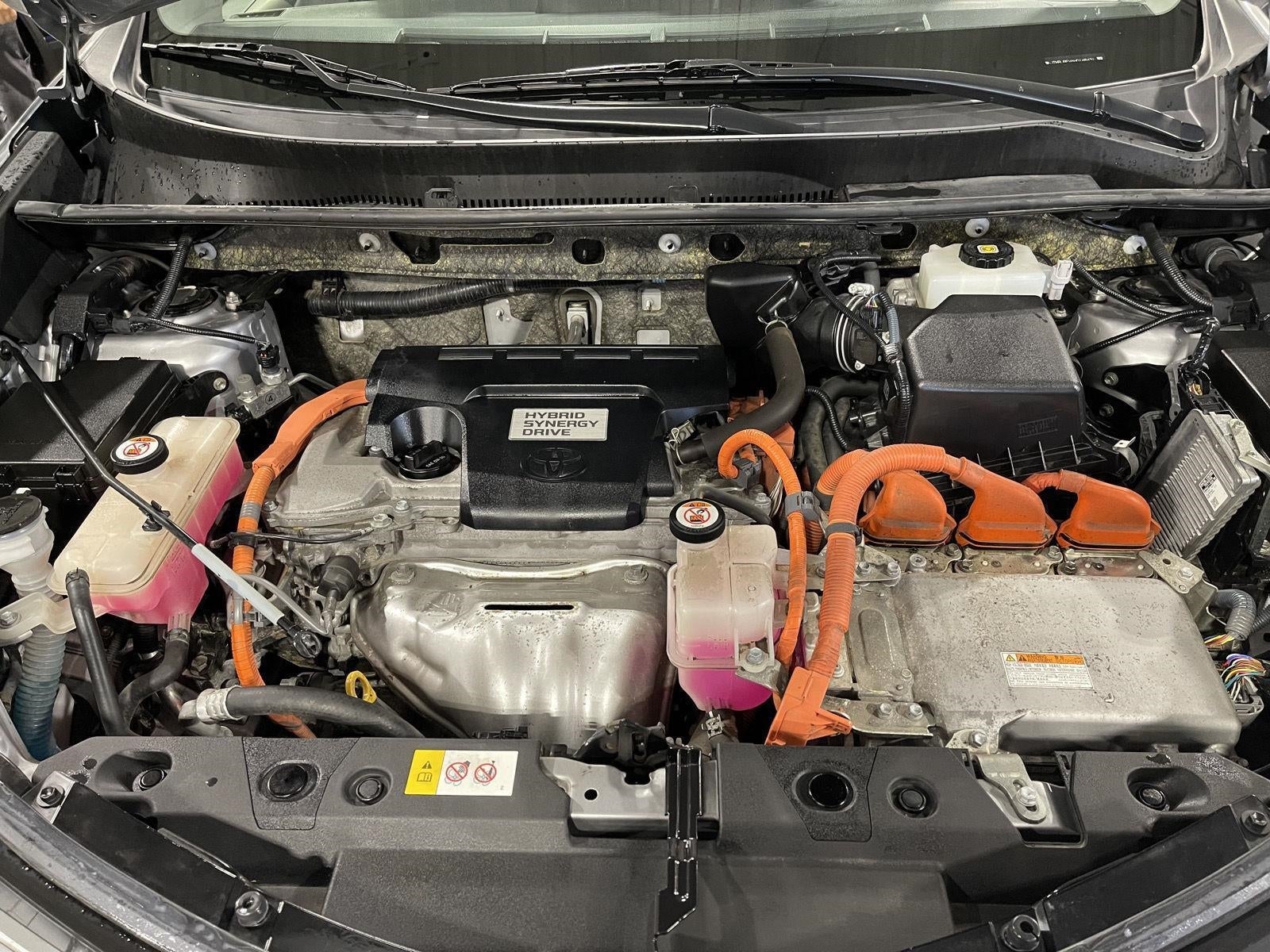 2017 Toyota RAV4 Hybrid XLE AWD