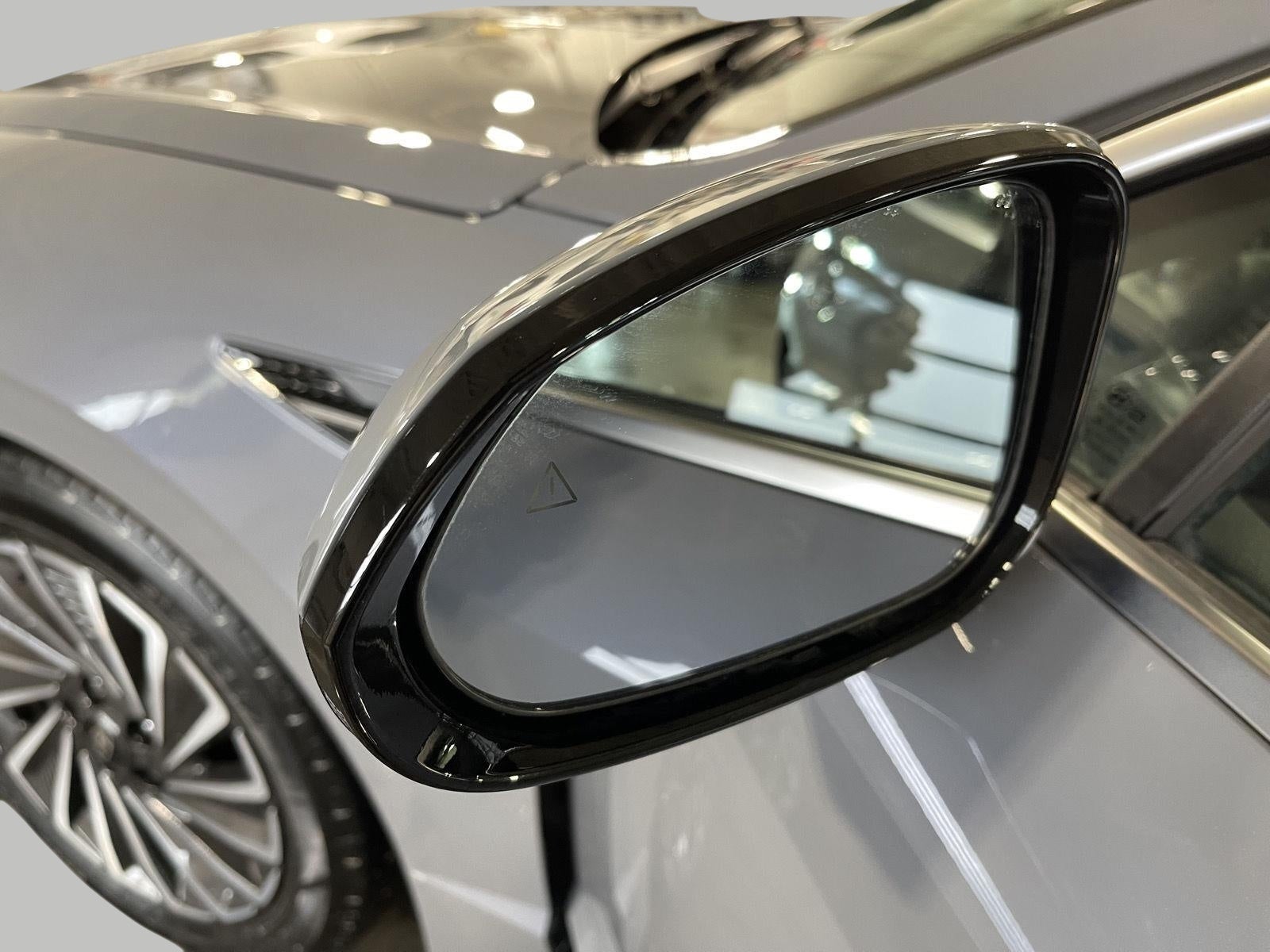 2024 Hyundai Sonata Hybrid Limited 2.0L