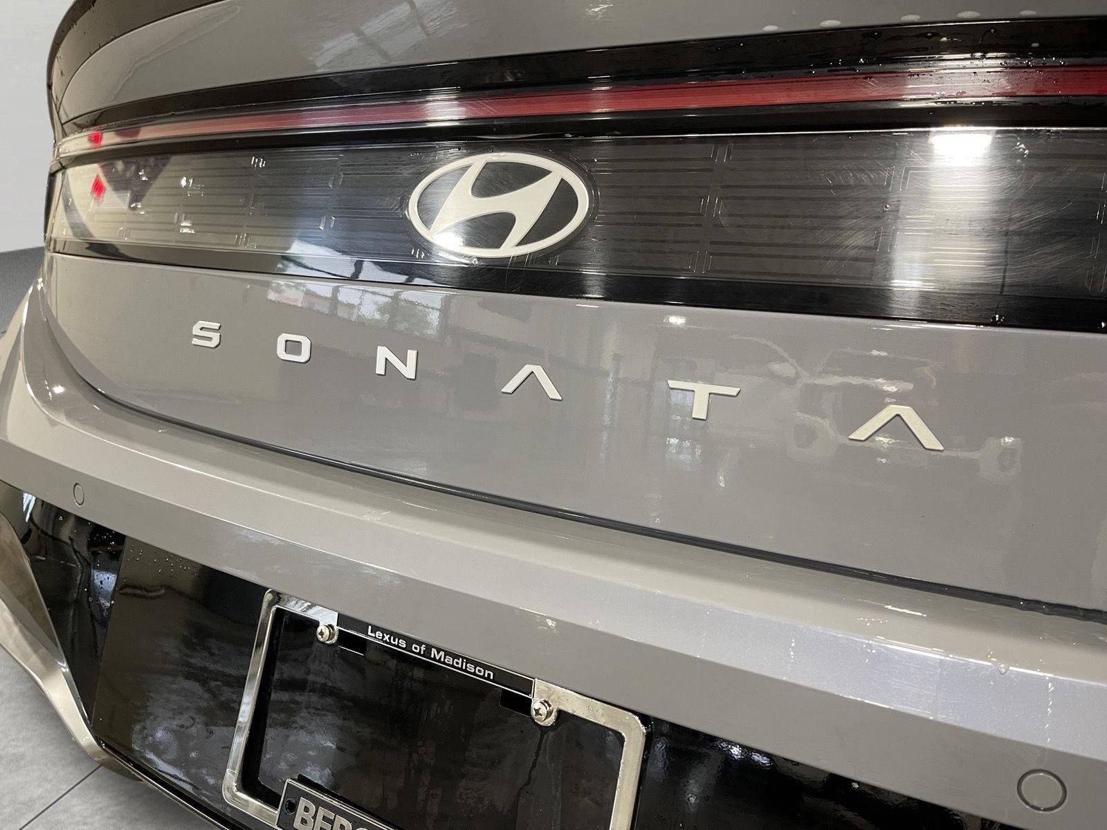 2024 Hyundai Sonata Hybrid Limited 2.0L