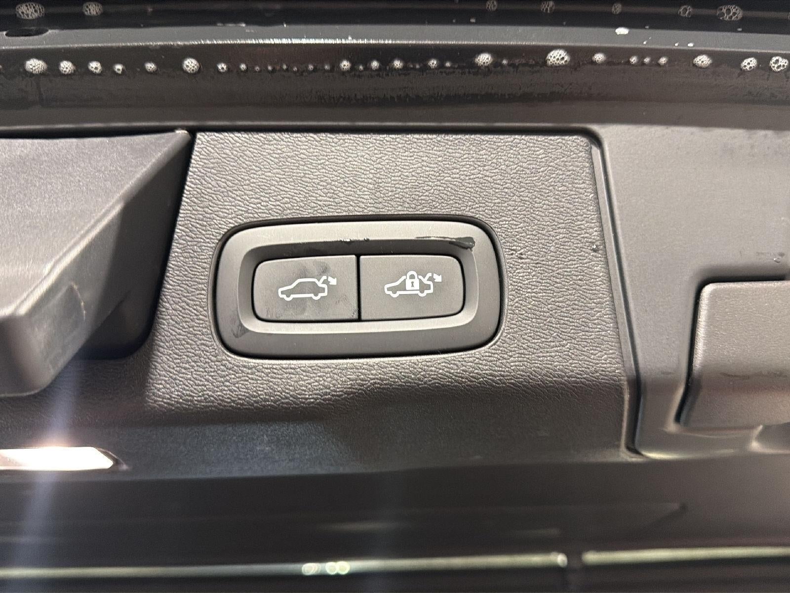 2021 Volvo XC60 T5 AWD Inscription