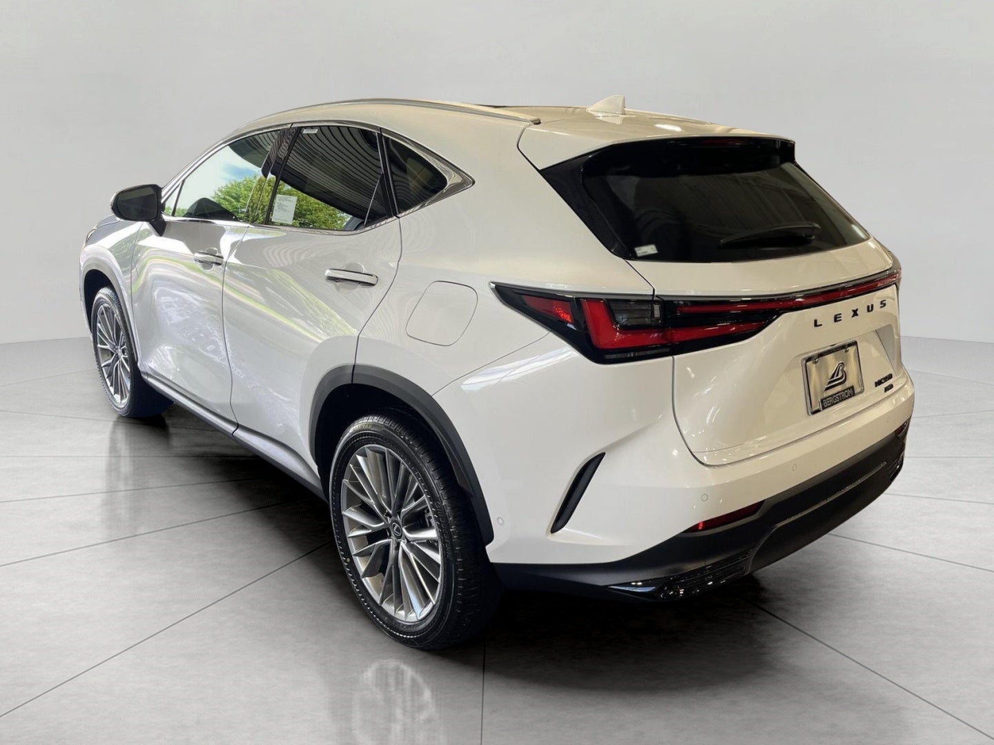 2026 Lexus NX 350 LUXURY AWD