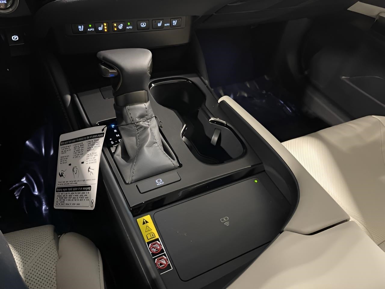 2025 Lexus ES 350 LUXURY