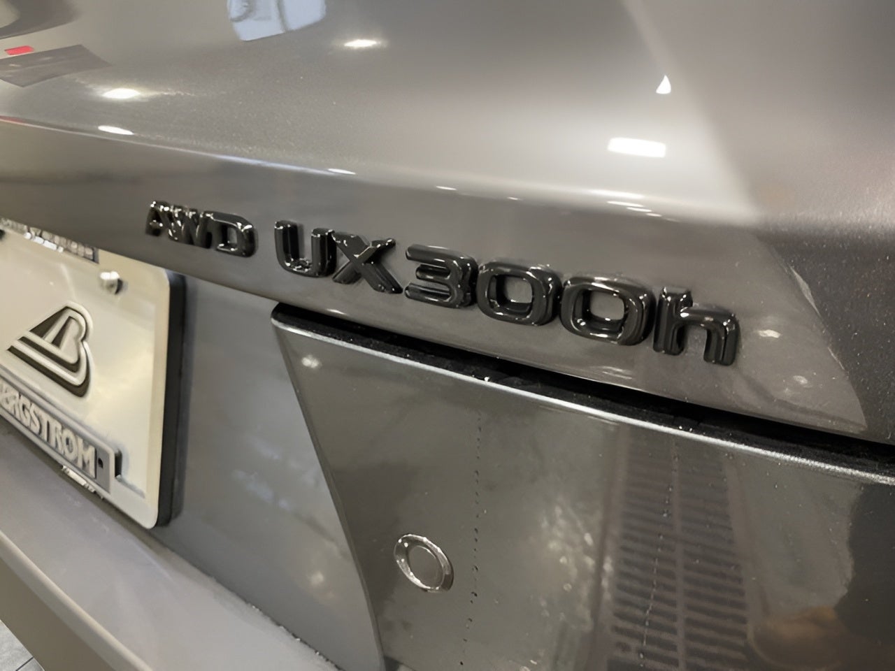 2026 Lexus UX HYBRID UX 300h PREMIUM AWD