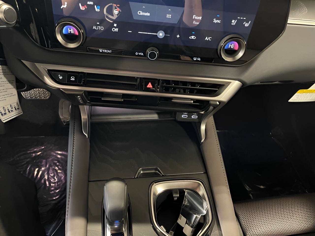 2026 Lexus RX PLUG-IN HYBRID ELECTRIC VEHICLE RX 450h+ LUXURY AWD