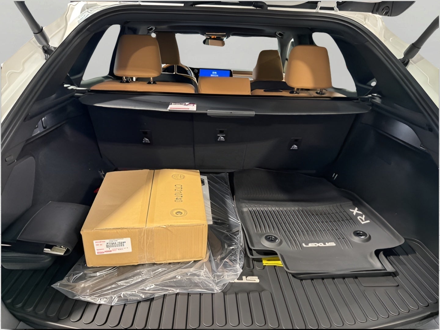 2026 Lexus RX PLUG-IN HYBRID ELECTRIC VEHICLE RX 450h+ PREMIUM AWD