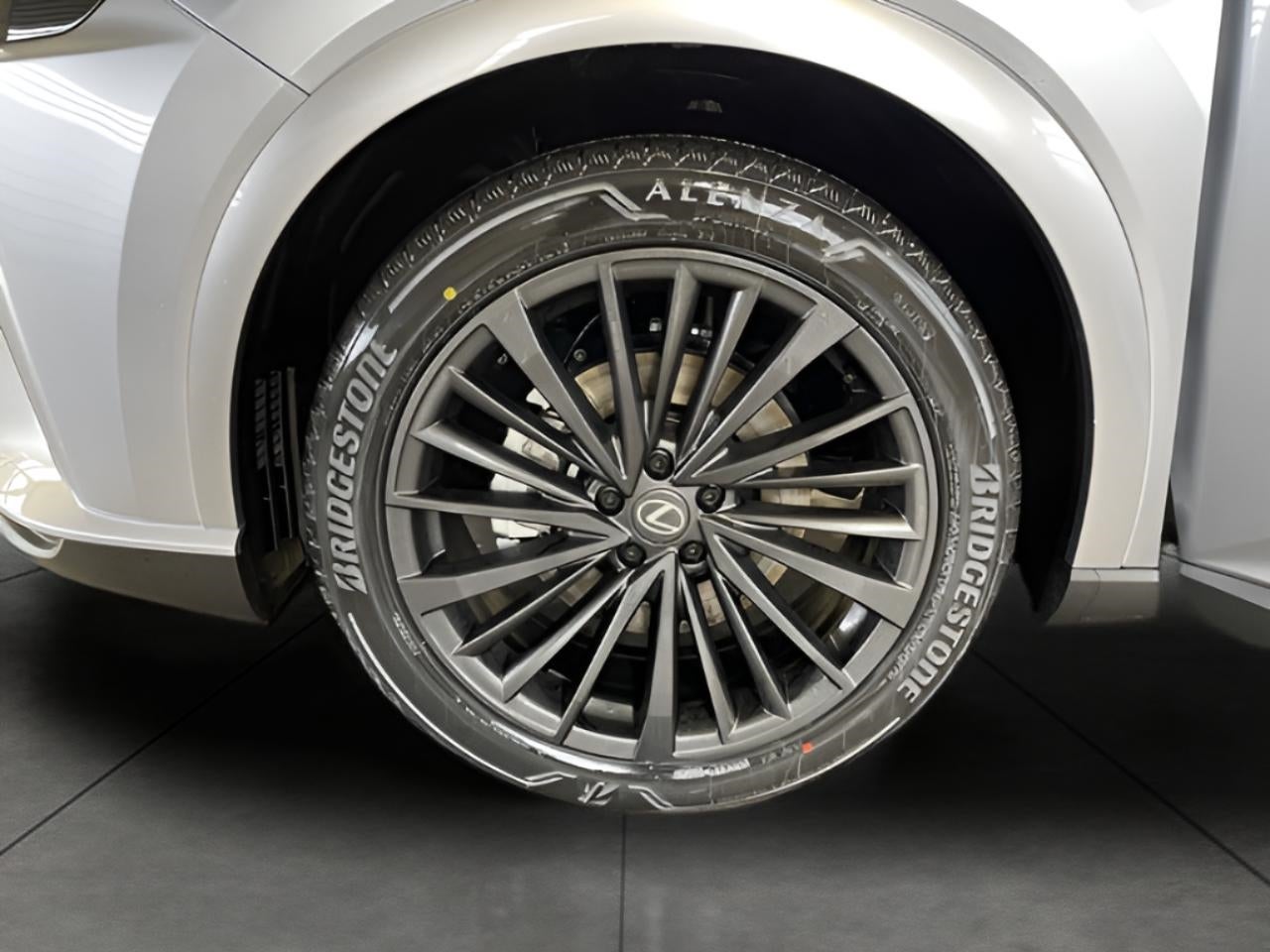 2026 Lexus RX PLUG-IN HYBRID ELECTRIC VEHICLE RX 450h+ PREMIUM AWD