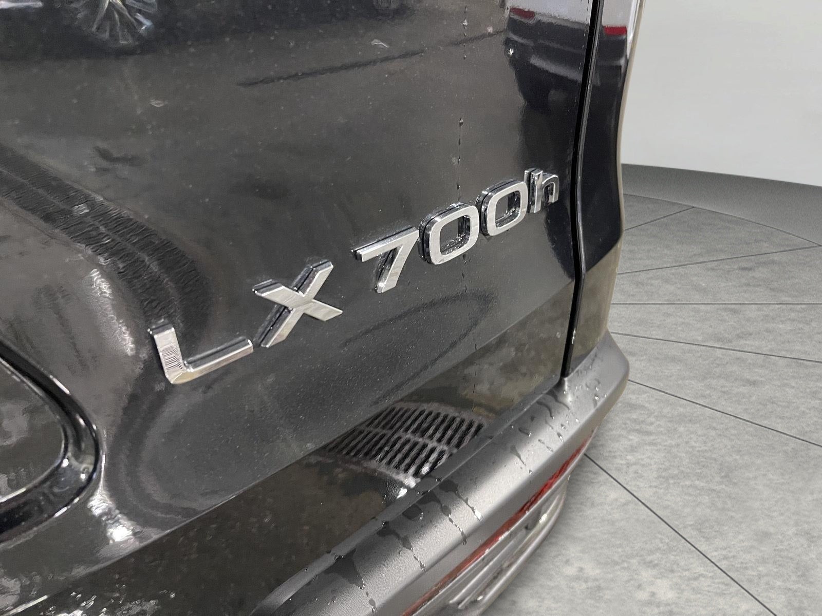 2026 Lexus LX HYBRID LX 700h LUXURY