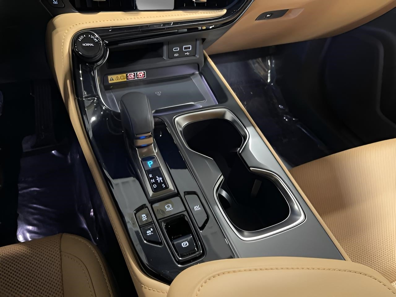 2026 Lexus NX HYBRID NX 350h LUXURY AWD