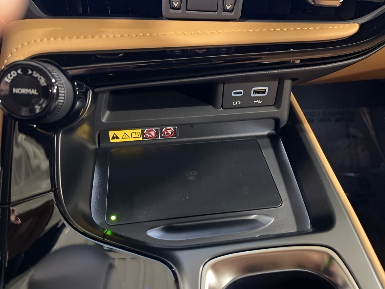 2026 Lexus NX PLUG-IN HYBRID ELECTRIC VEHICLE NX 450h+ PREMIUM AWD