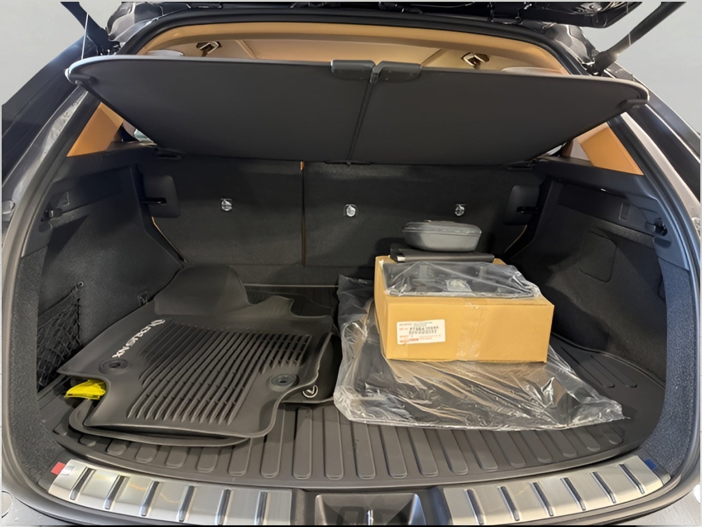 2026 Lexus NX PLUG-IN HYBRID ELECTRIC VEHICLE NX 450h+ LUXURY AWD