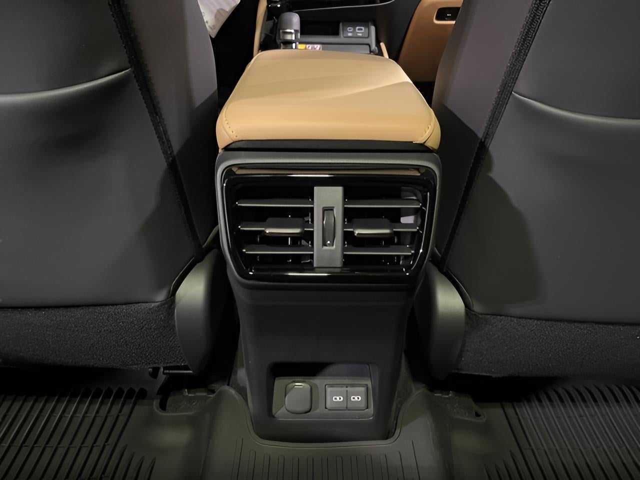 2026 Lexus NX PLUG-IN HYBRID ELECTRIC VEHICLE NX 450h+ LUXURY AWD