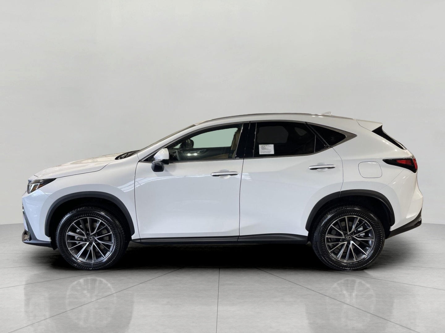 2026 Lexus NX PLUG-IN HYBRID ELECTRIC VEHICLE NX 450h+ PREMIUM AWD