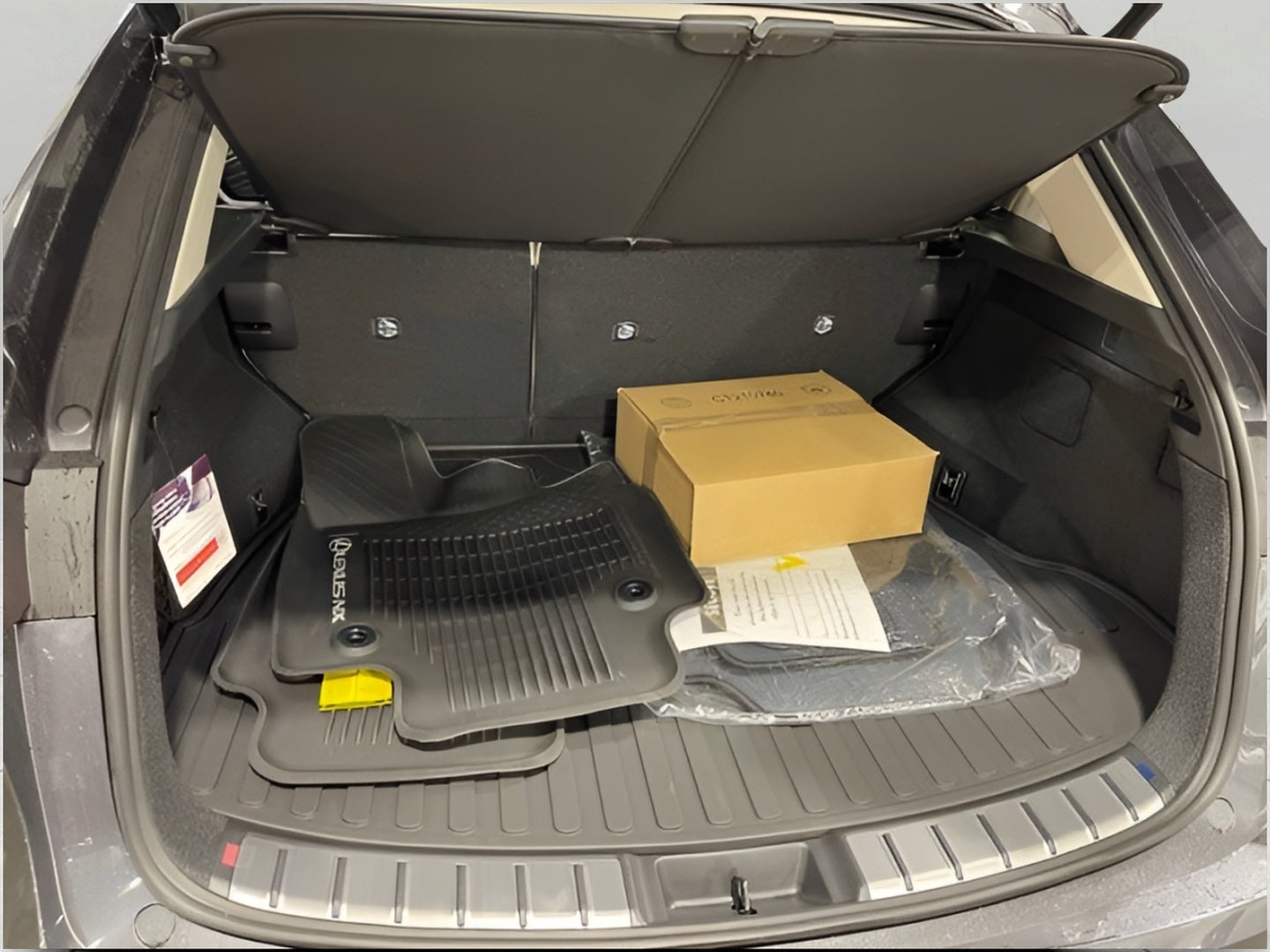 2026 Lexus NX PLUG-IN HYBRID ELECTRIC VEHICLE NX 450h+ LUXURY AWD